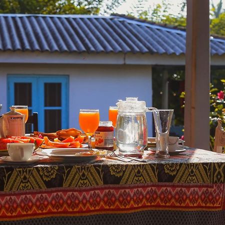 Tehan Homestay Dikwella Exteriör bild